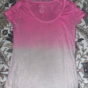 American Eagle Favorite Tee